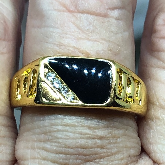 18k Yellow African Ore Gold Filled Gent’s Ring - Picture 7 of 10